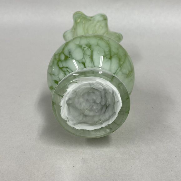 Art Glass Vase Hand Blown Green White Ruffled Rim Small 6.5" Tall Decor Flowers - Picture 7 of 10